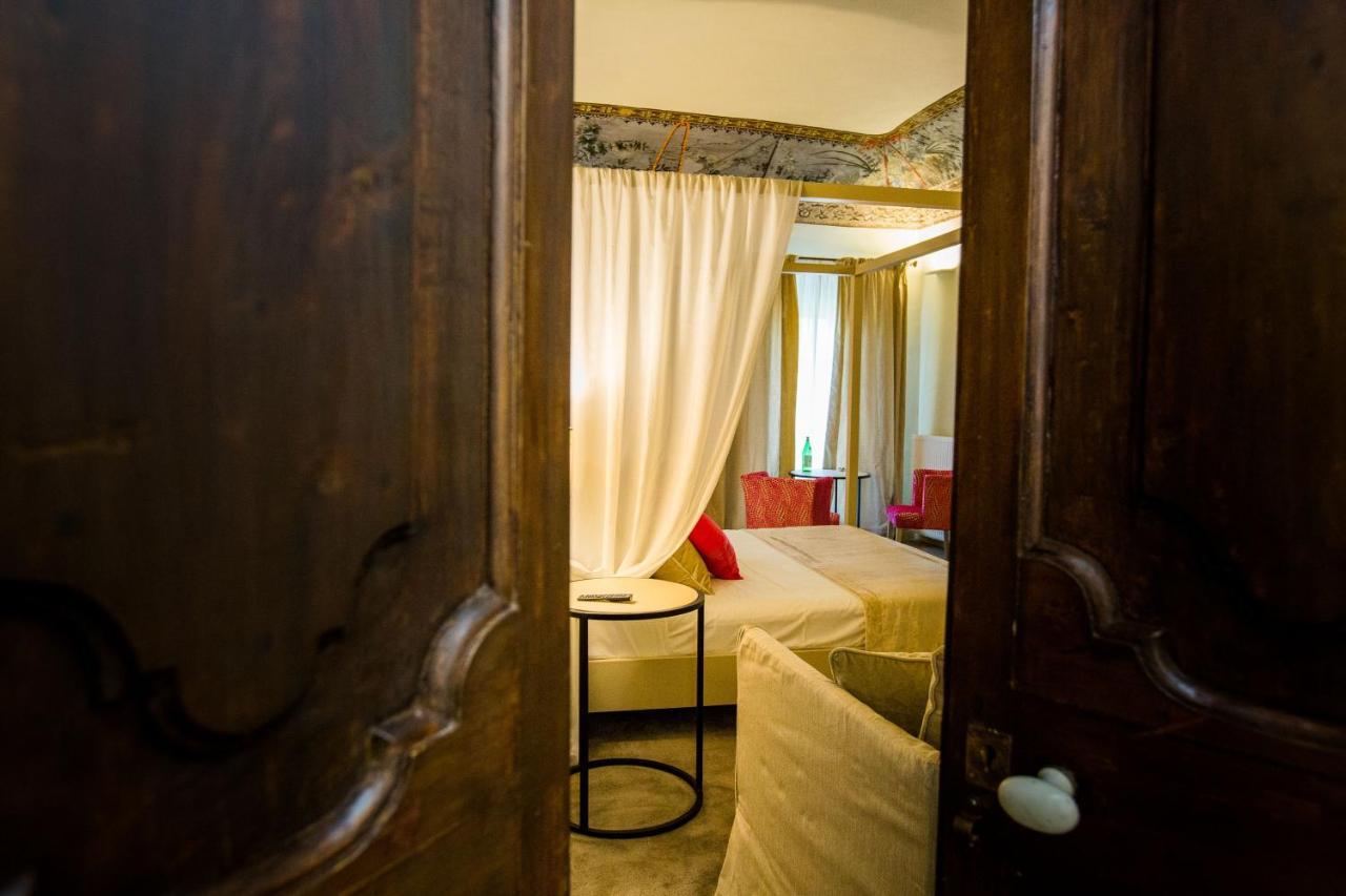 Palazzo Franceschini Hotel Cascia Exterior photo